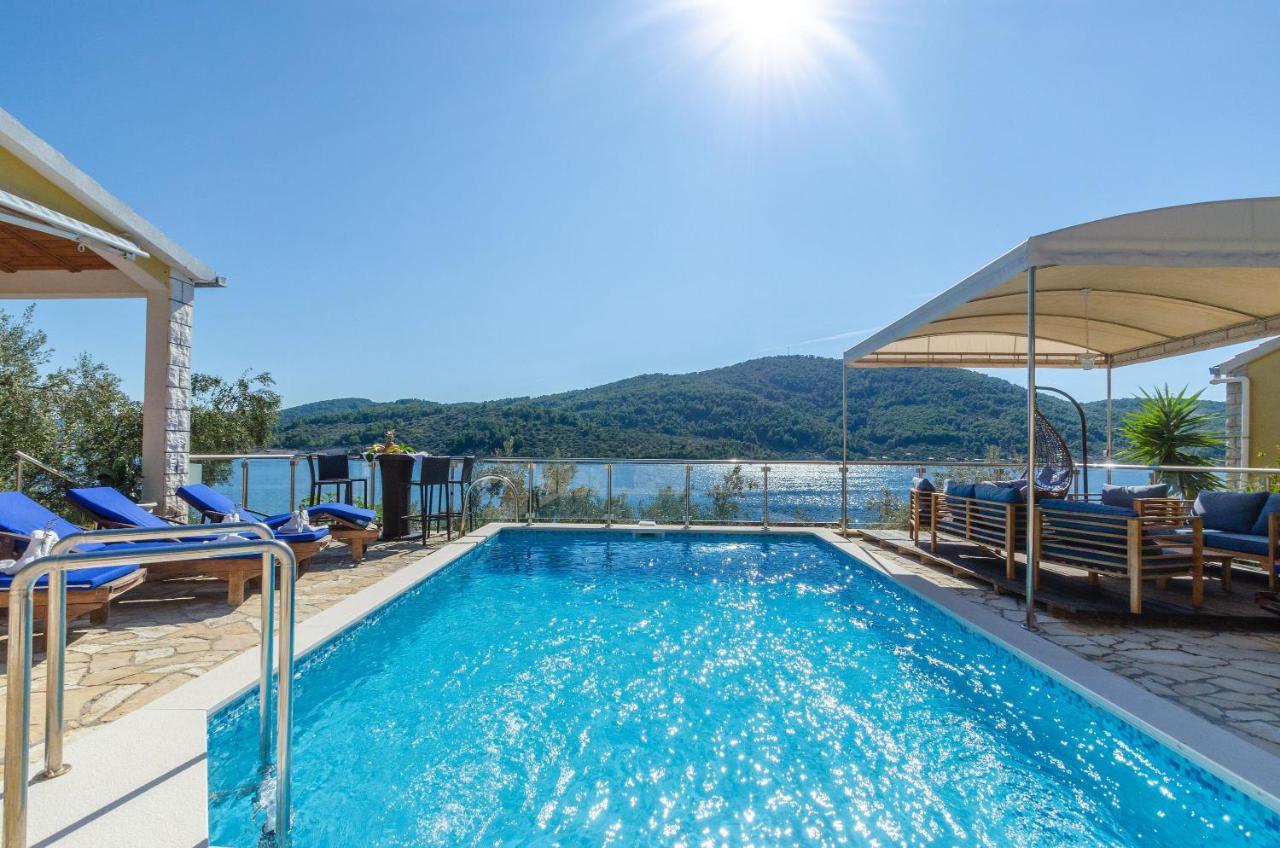 וולה לוקה Villa Paradise מראה חיצוני תמונה